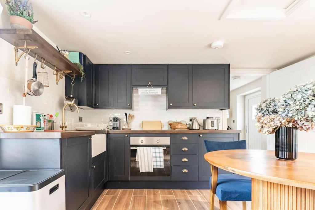 Cotswolds Cottage 5Min From Soho Farmhouse 치핑노턴 외부 사진